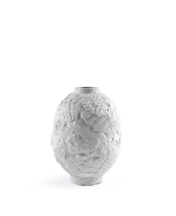 JCP Universe - Esker vase