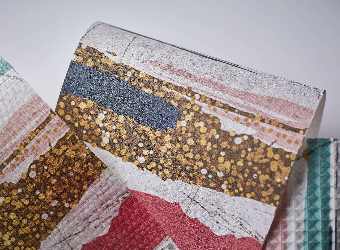Momenti -Tailor Covering