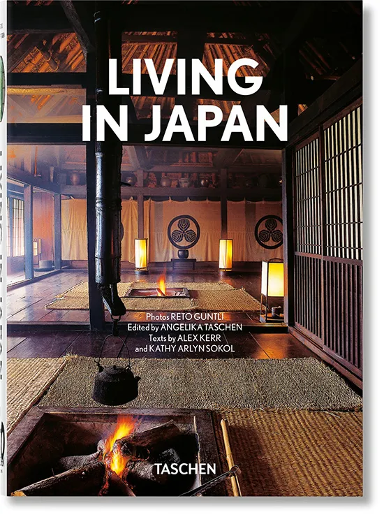 ART_04b_JAPAN_BOOK_5_cover_living-in-japan
