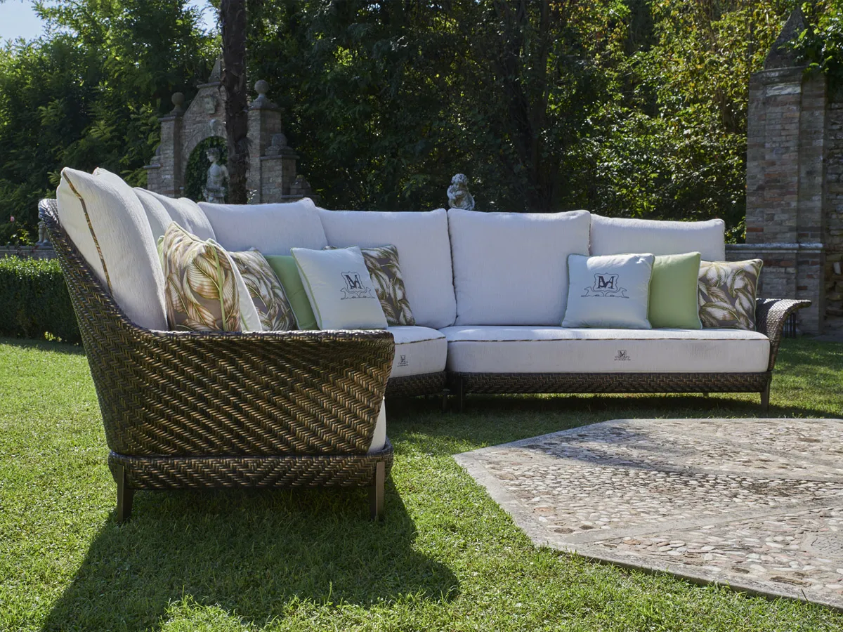 Aralia sectional sofa- Samuele Mazza Outdoor Collection