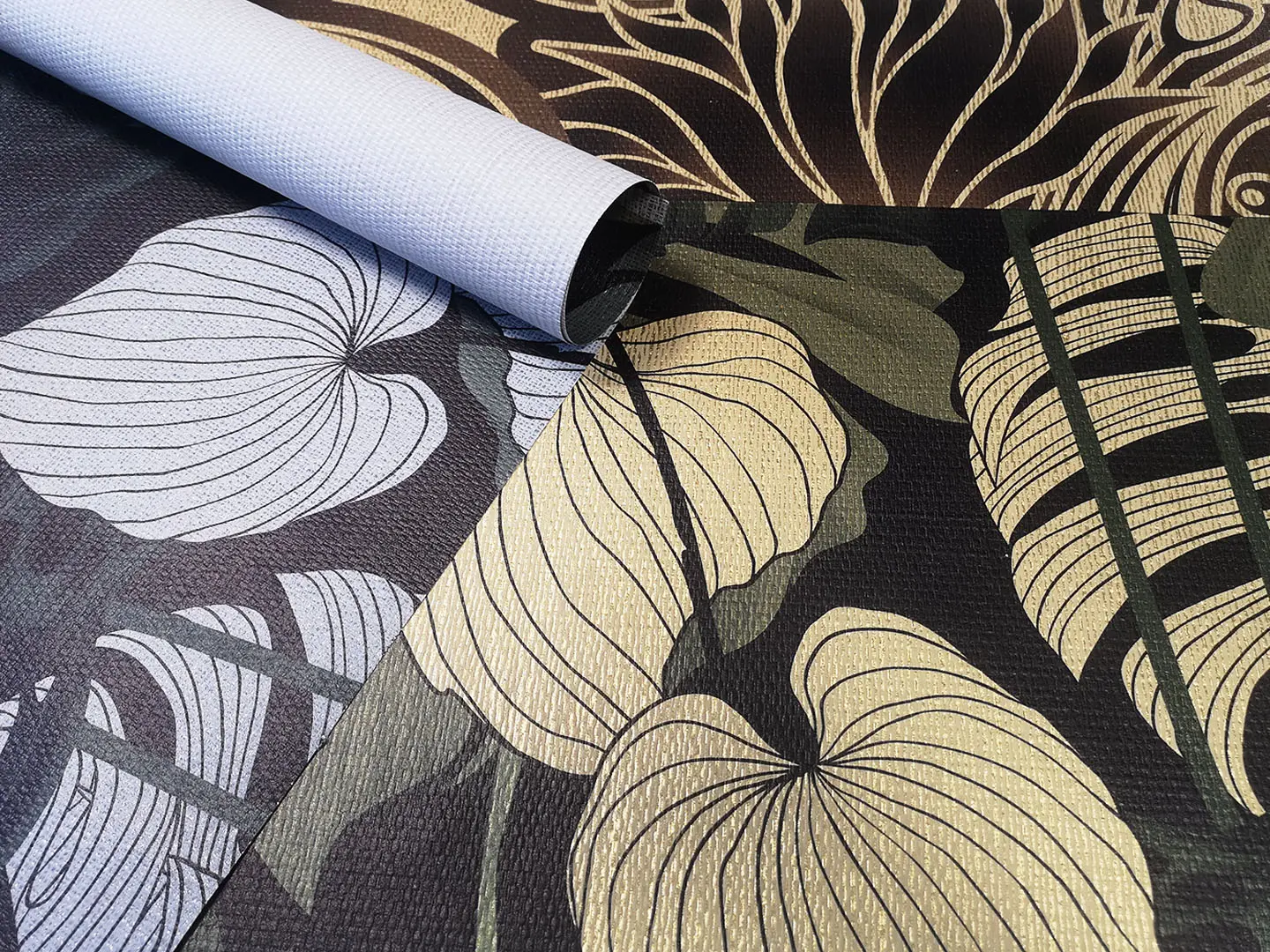 Momenti - Luxury Fiber Gold and Silver