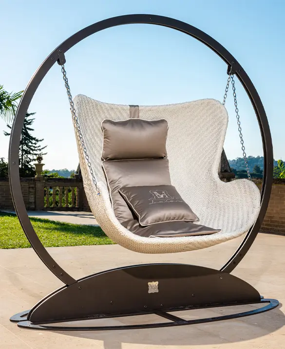 Samuele Mazza Outdoor Collection - Aldebaran resin swing chair