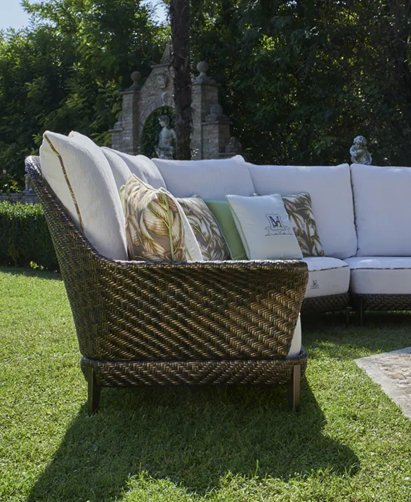 Aralia sectional sofa- Samuele Mazza Outdoor Collection