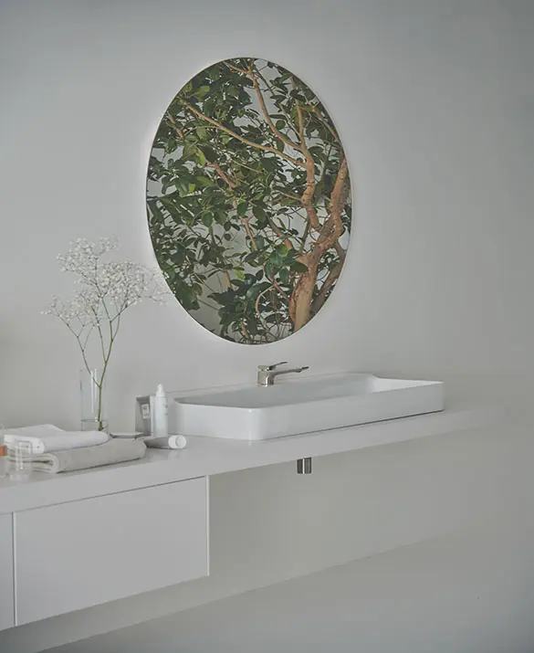 Lavabo, miscelatore e mobili Conca