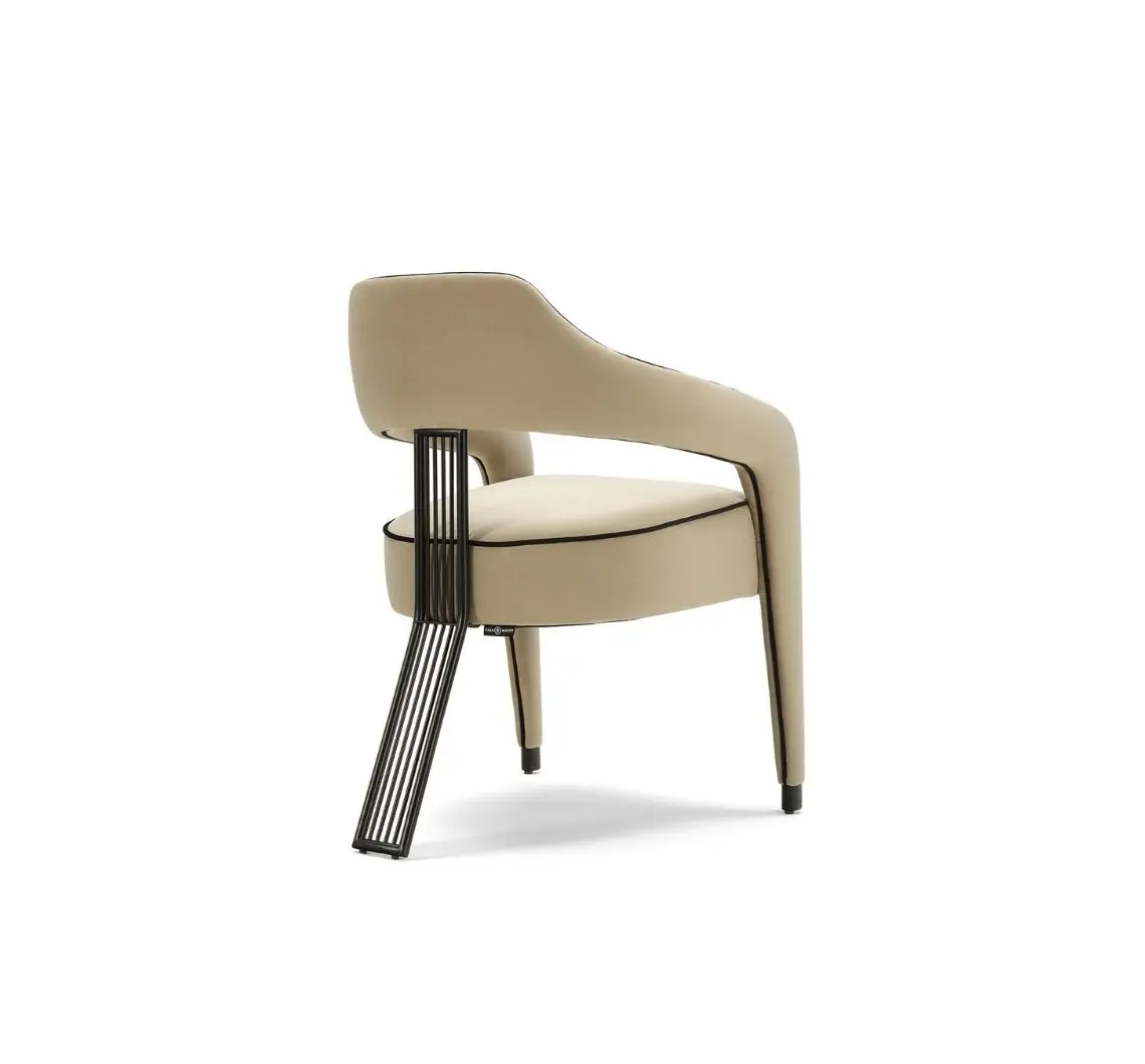 INVICTA II dining chair with black metal rear leg