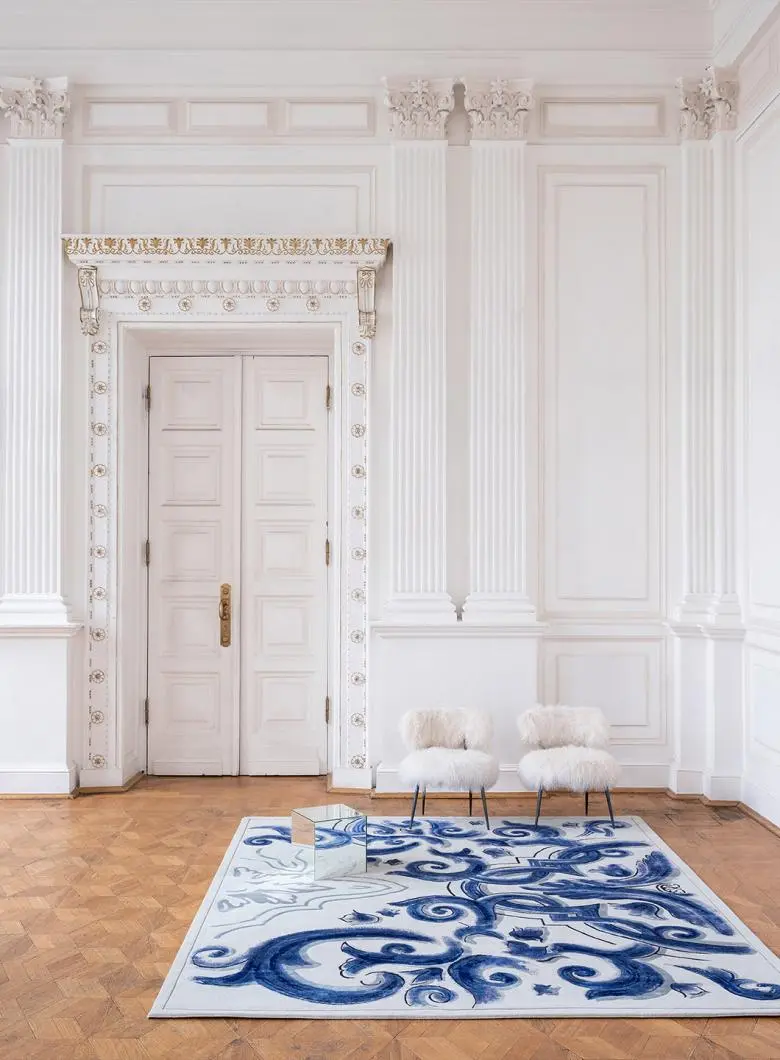 Interior 2