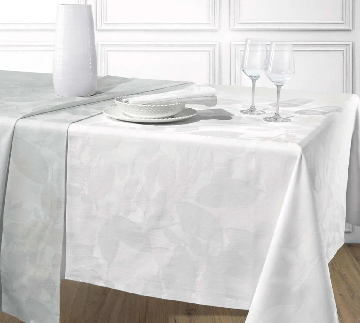 Aura table cloth set