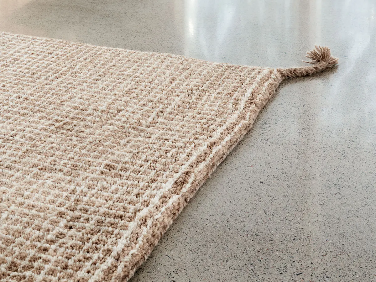 Grid wool rug | Salone del Mobile