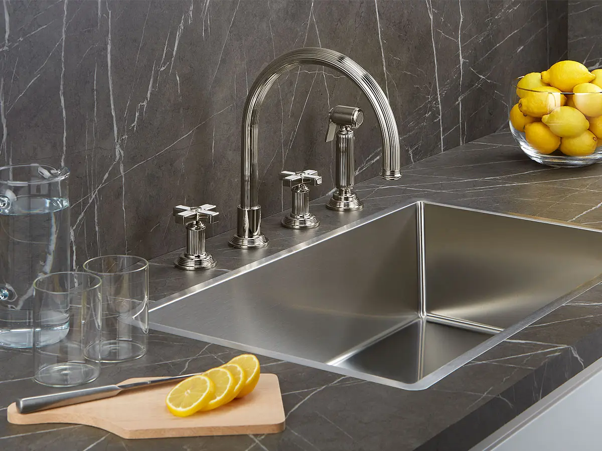 GRAND CENTRAL - 4-hole sink mixer with side spray