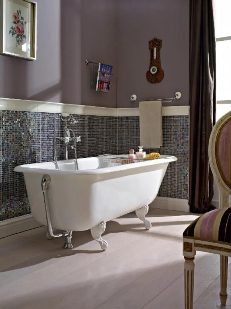 Sbordoni 1910 - Neoclassica white cast iron bathtub