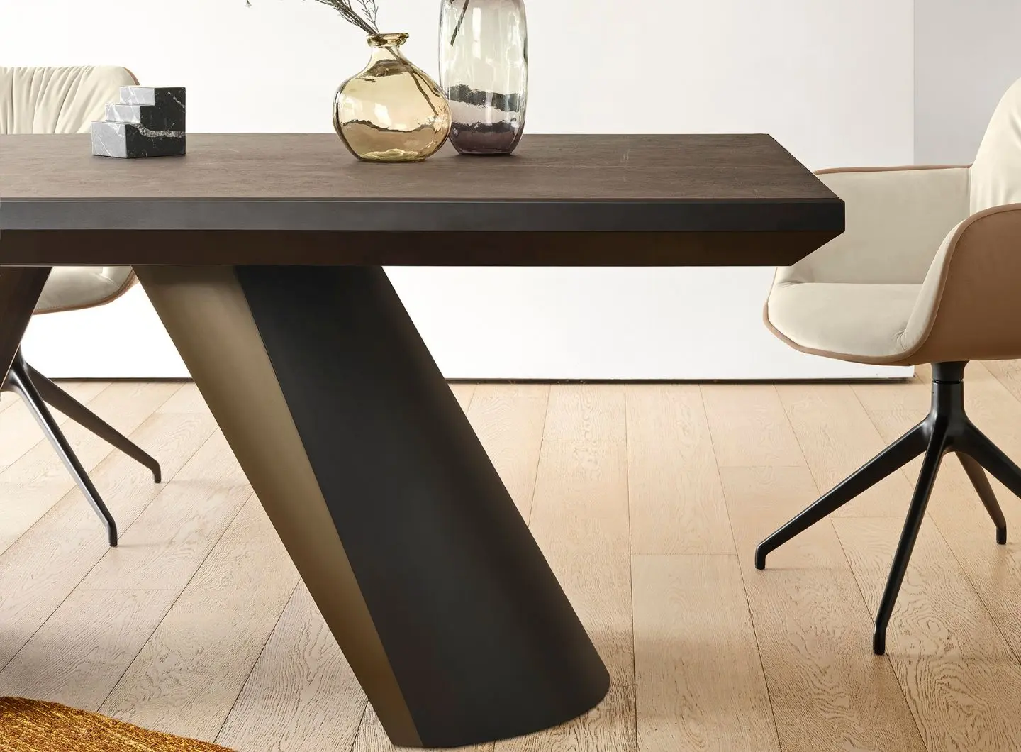 Apian - Calligaris