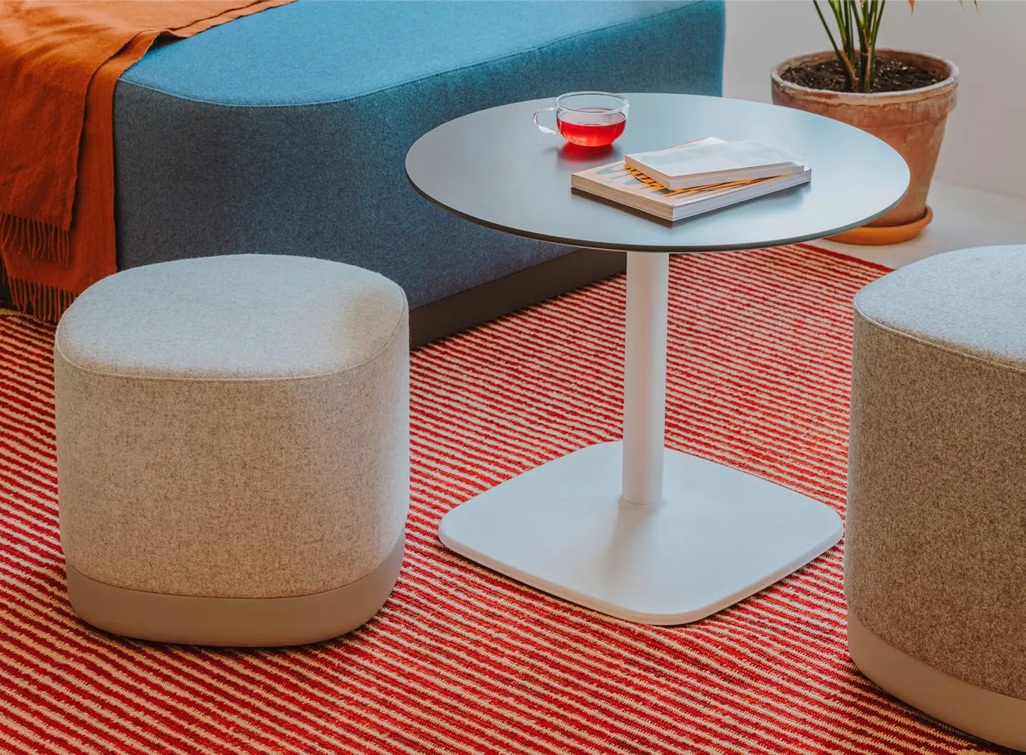 Enea - Iron table