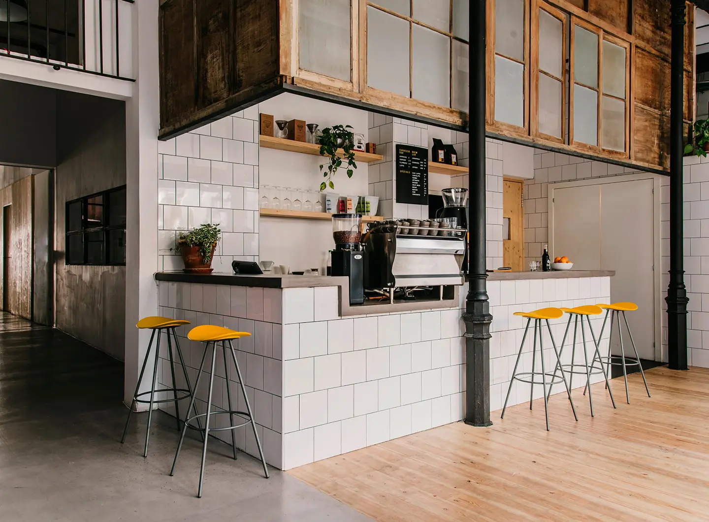 Enea - Coma 4L stool