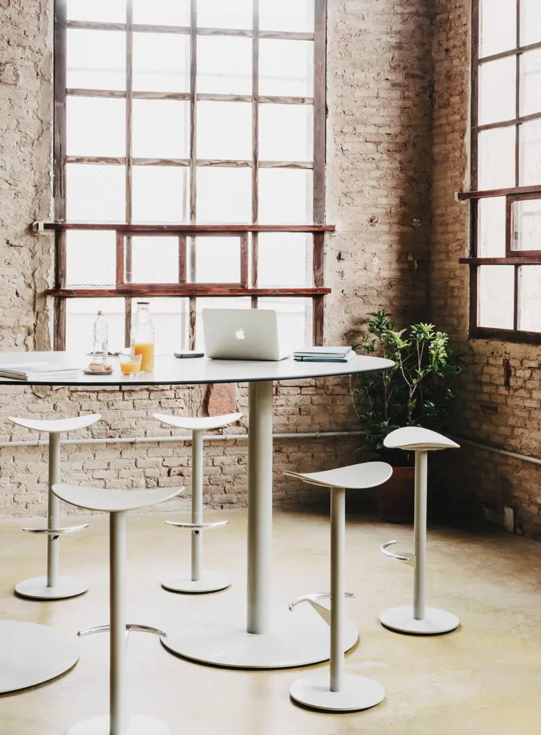 Enea - Coma stool