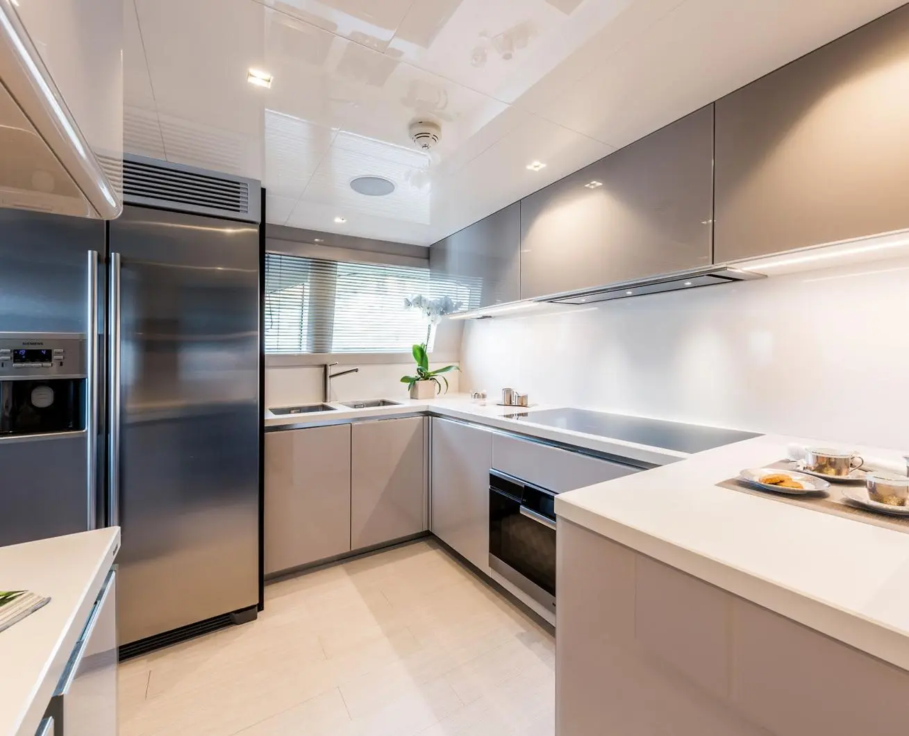 Yacht Division | La divisione aziendale dedicata alla progettazione di cucine per Yacht e Megayacht.