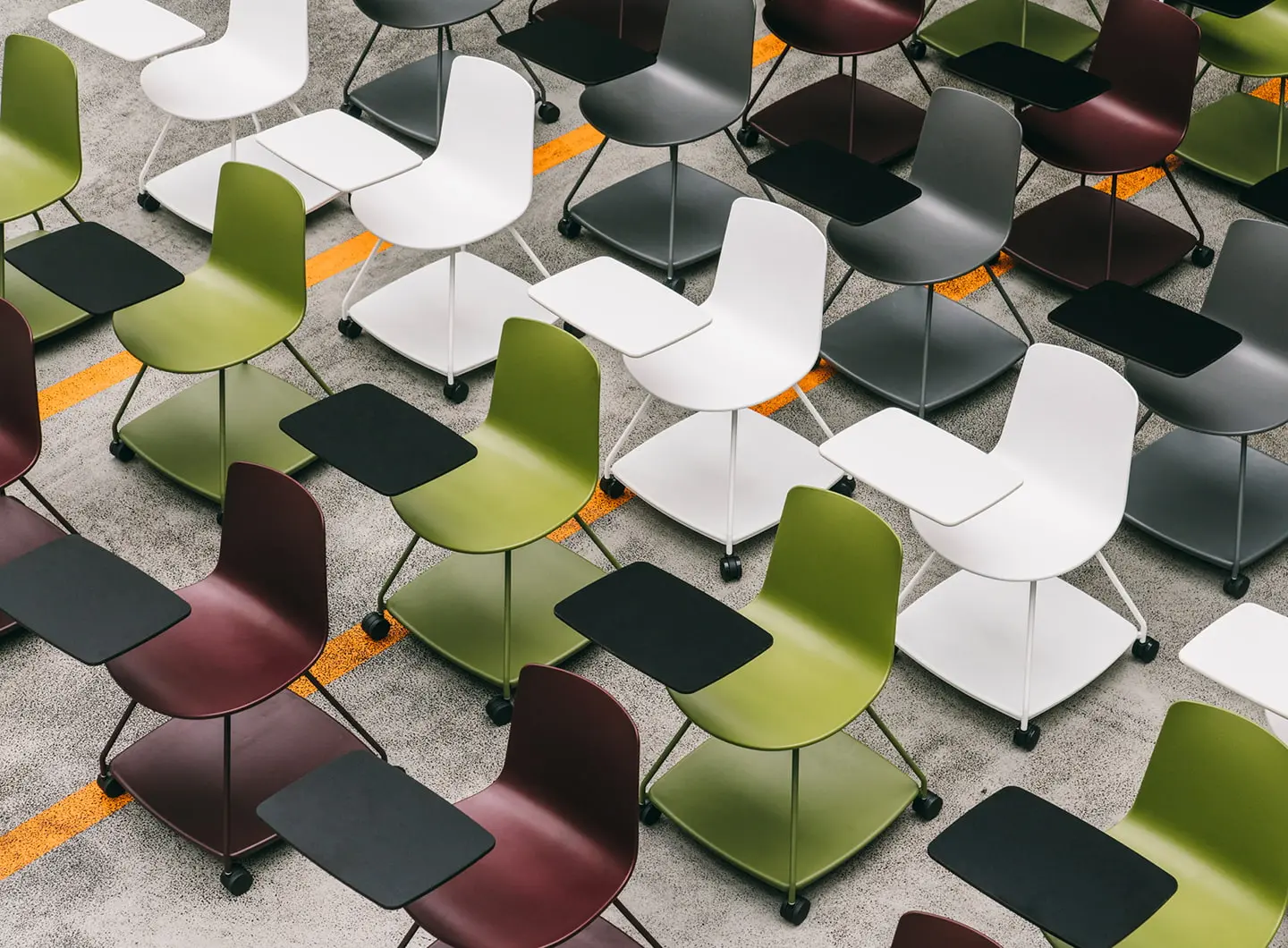 Enea - Tray chair