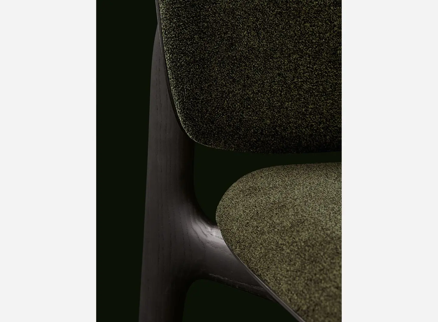 Poltrona Curve, design by E Gallina