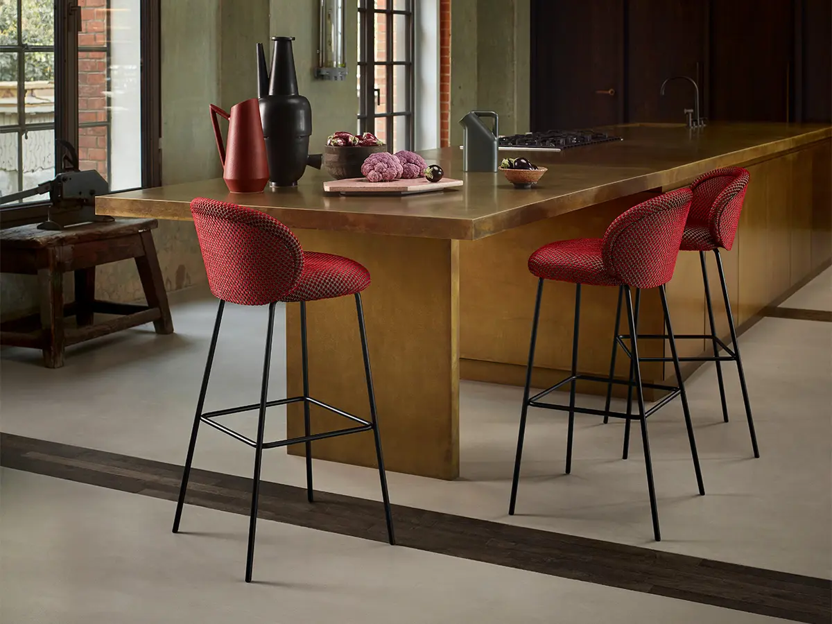 Freifrau Waterworks - Ona Barstool