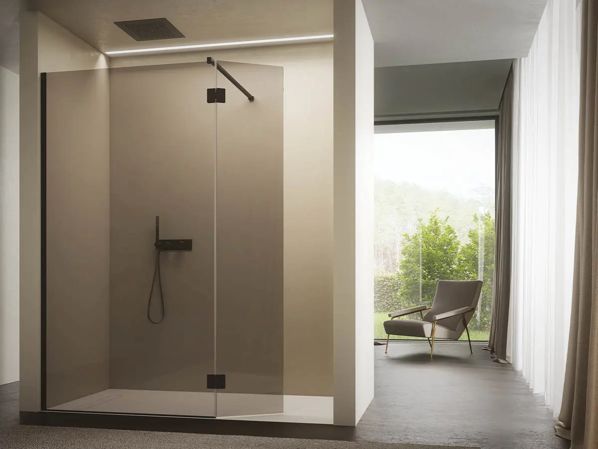 Walk-in shower tray