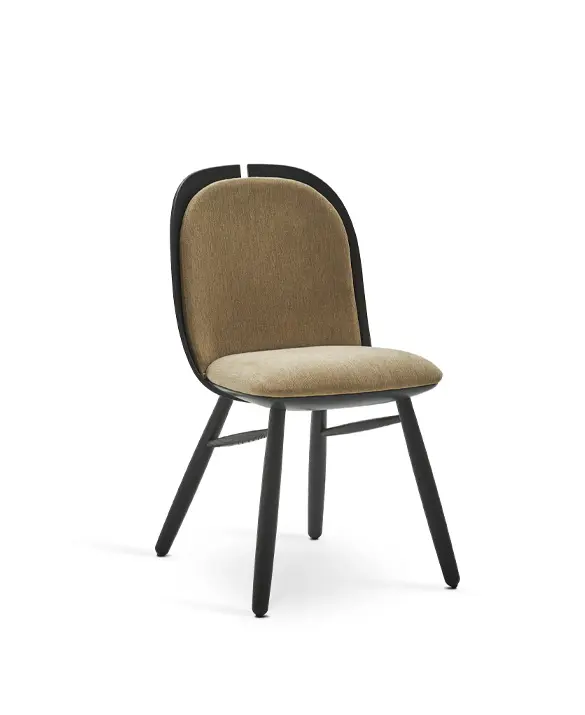 Chair Calatea design Cristina Celestino for Pianca
