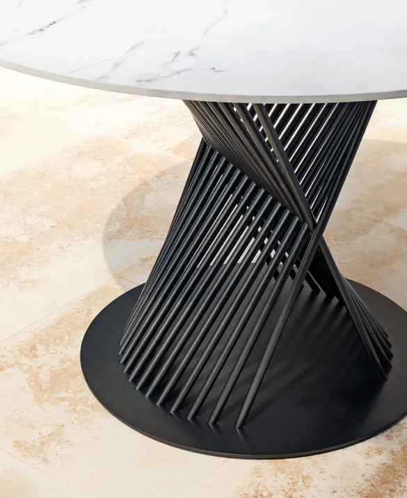 PUSH round dining table diam. 120 and 160 cm