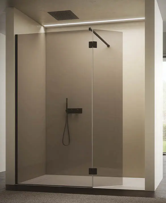 Walk-in shower tray