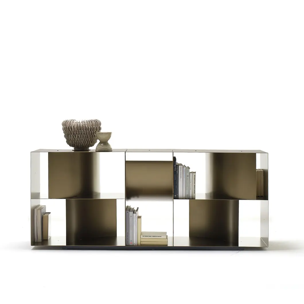 JUDD - Metal container - Alessandro Di Prisco - 2022 - Mogg