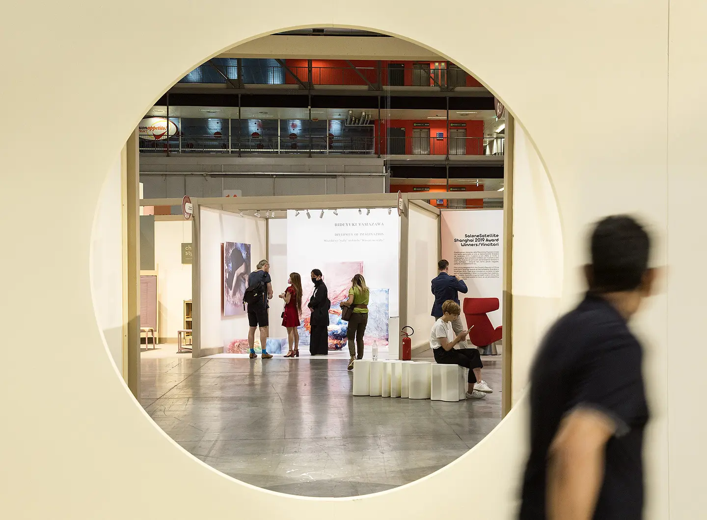 SaloneSatellite