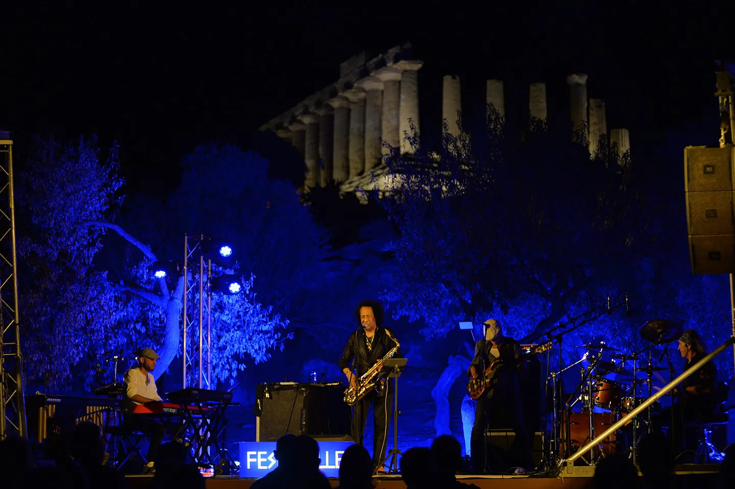 festivalle, agrigento, sicily, band playing, stage
