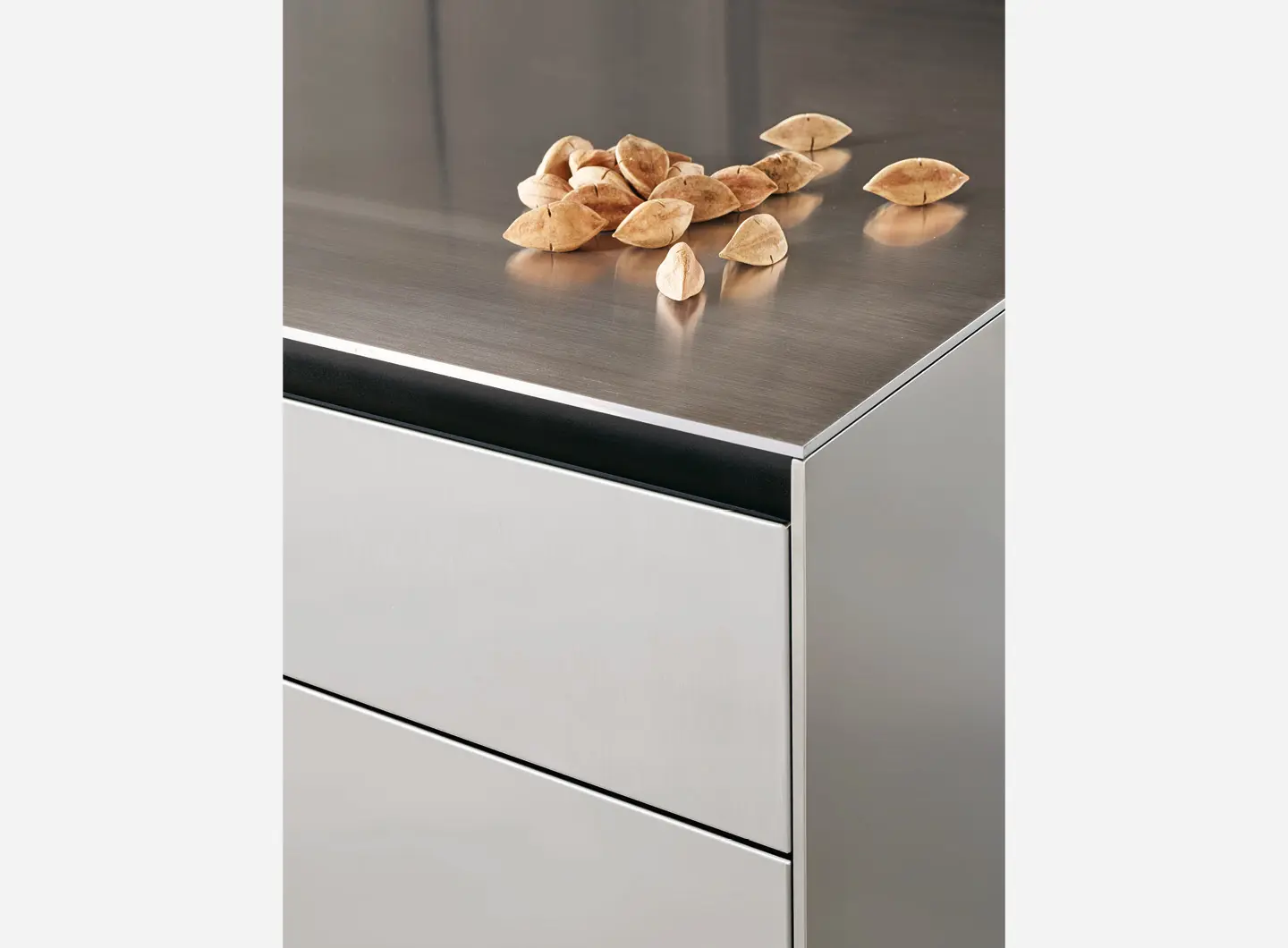 Phoenix, design by R&D Poliform