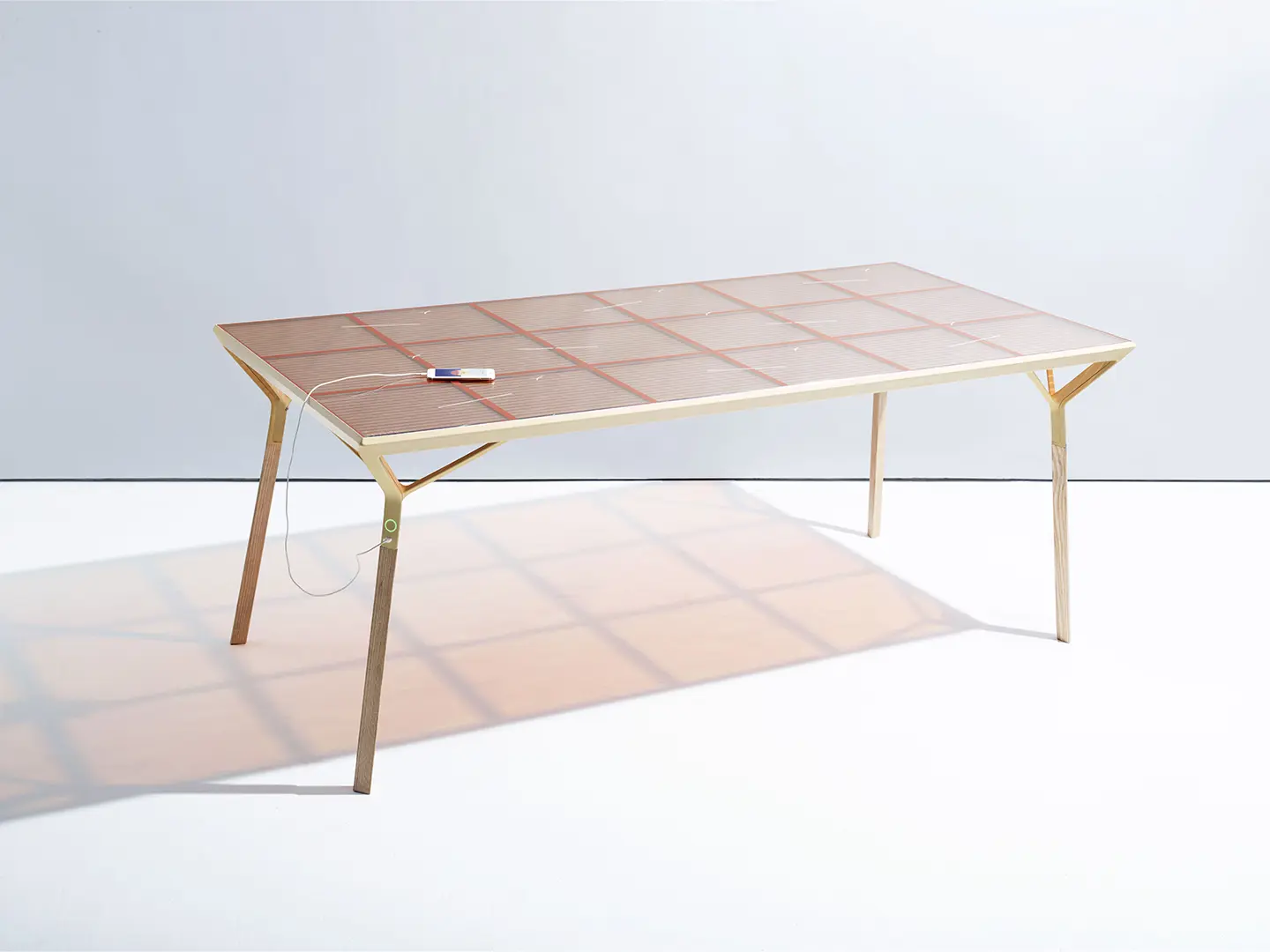 current table, marjan van aubel, salone milano