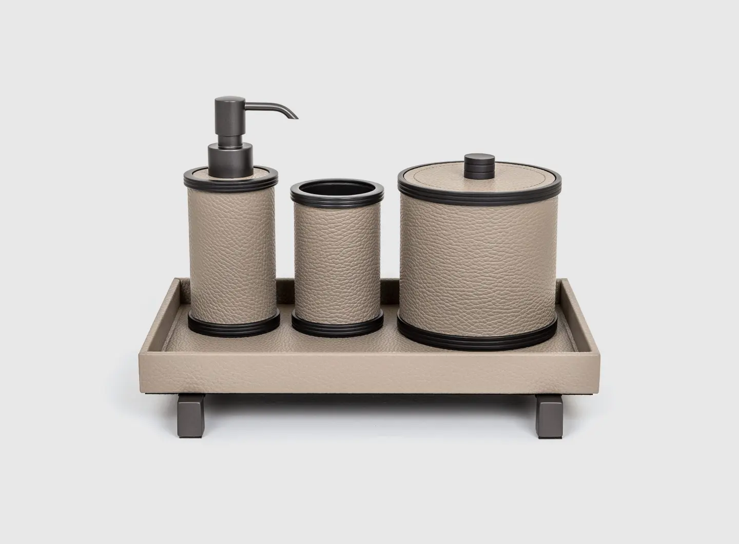 Pinetti | Bathroom Accessories