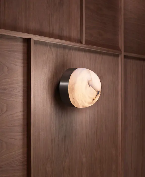 Lucid 300 Wall Light, Bronze