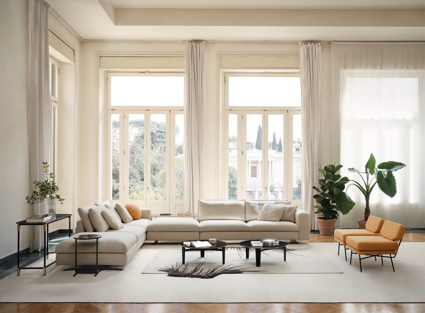 Leenus design Ballardini and Elettra armchairs design BBPR