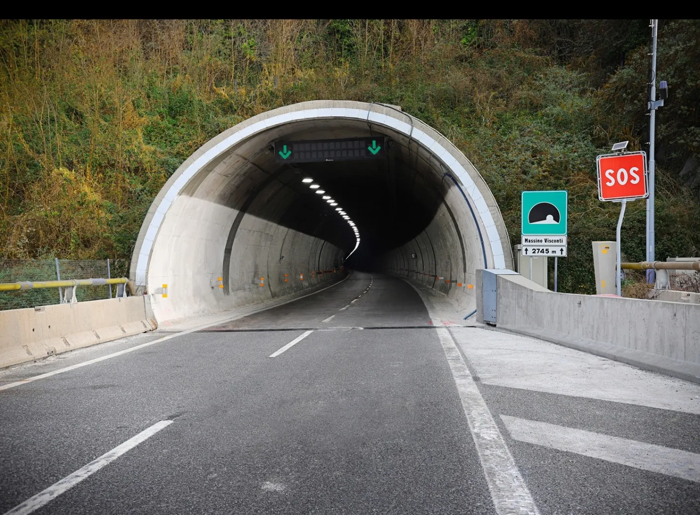 Massino Visconti Tunnel - Italia