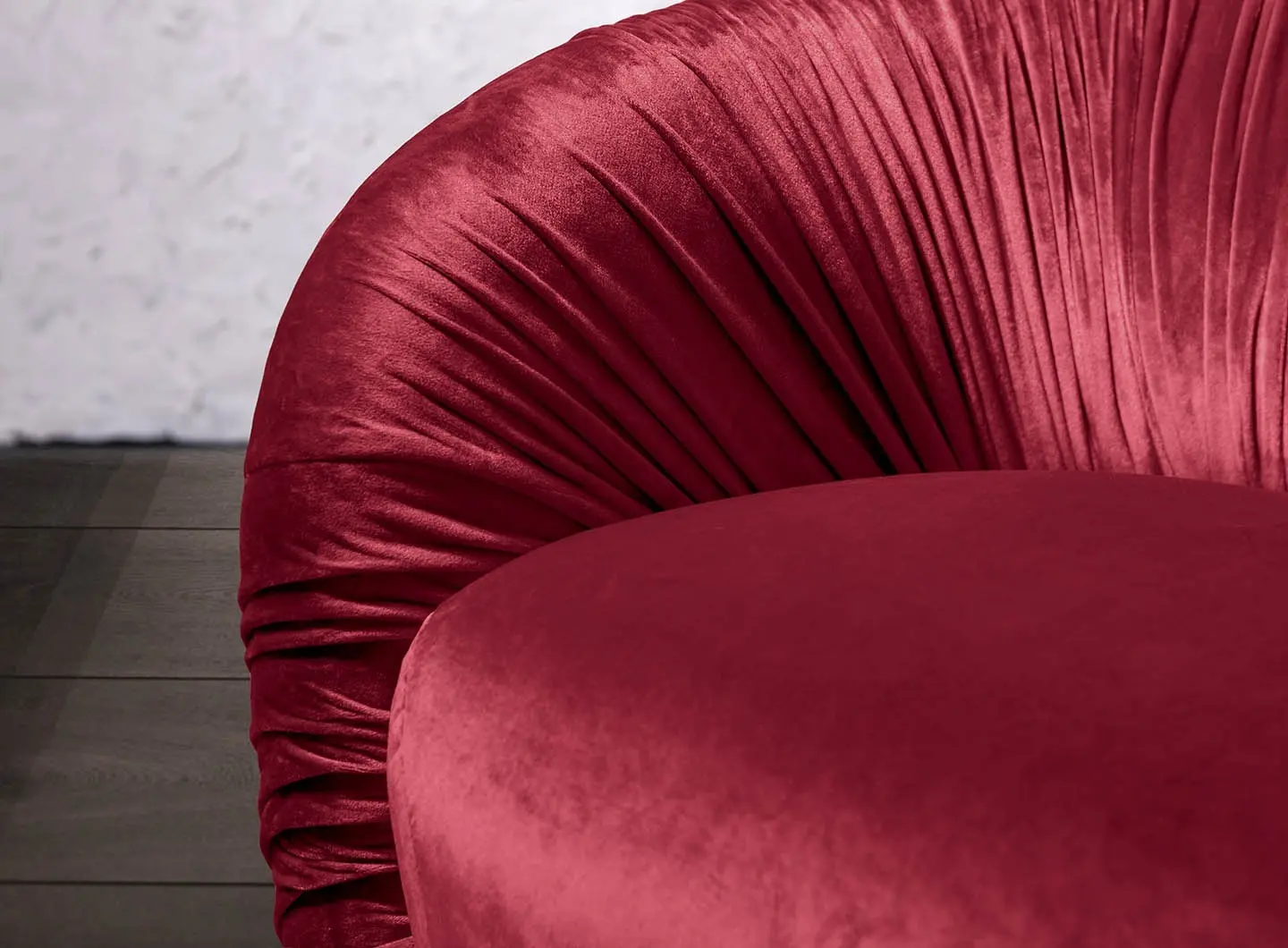 laurameroni luxury high end poufs and armchairs in precious materials