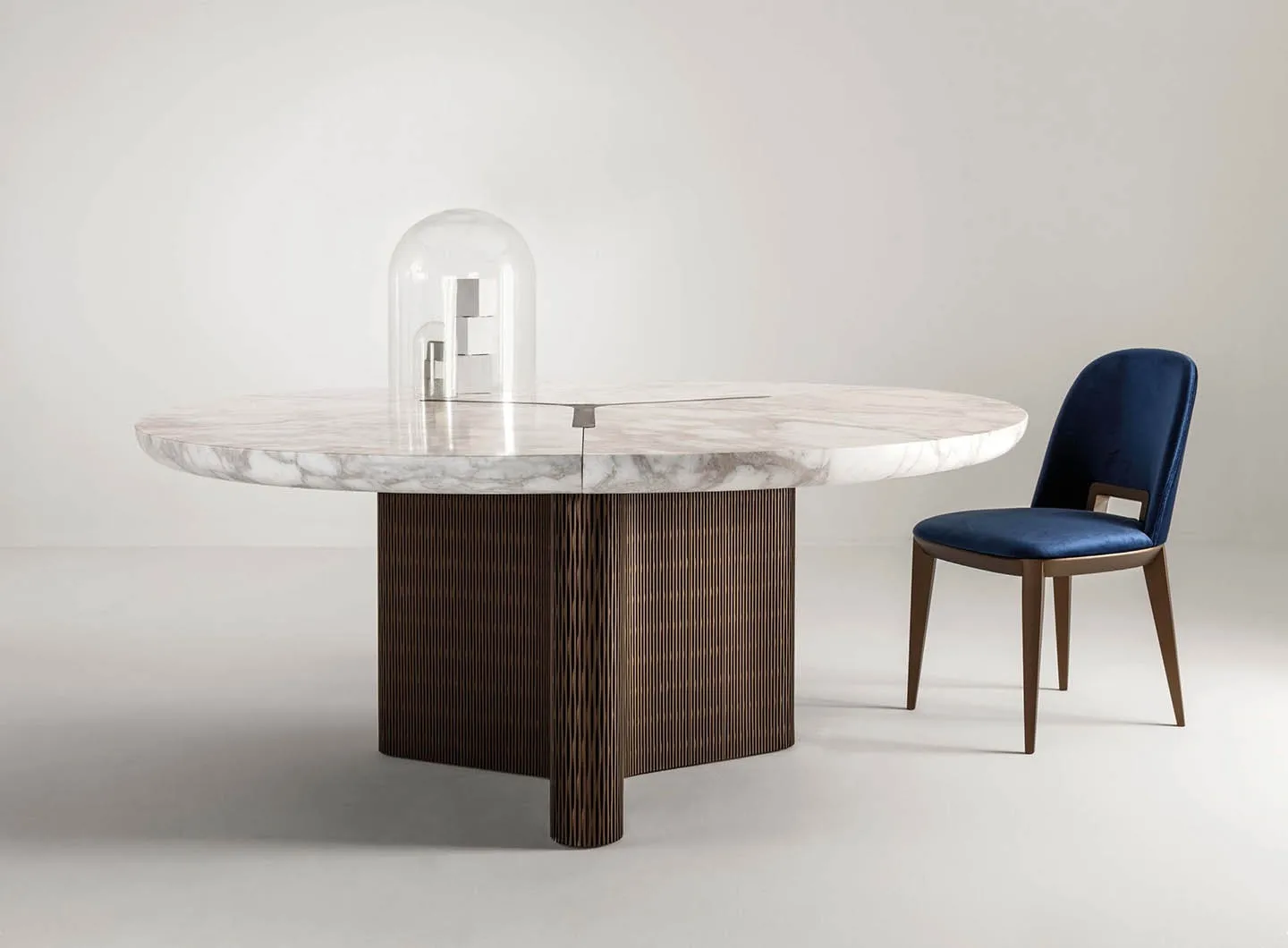 laurameroni_modern_luxury_furniture_collection_01.jpg