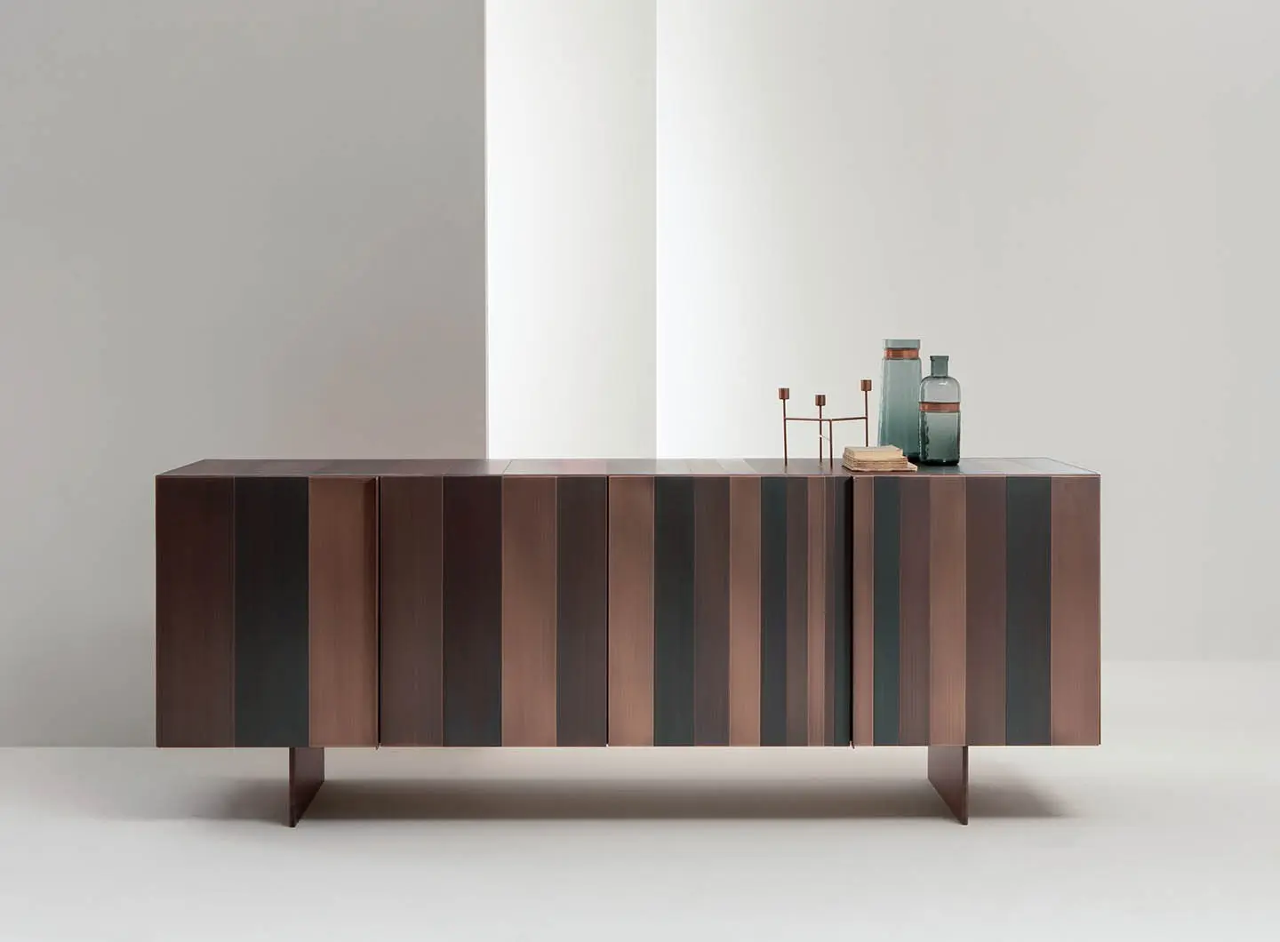 laurameroni_st12_metal_sideboard_00.jpg