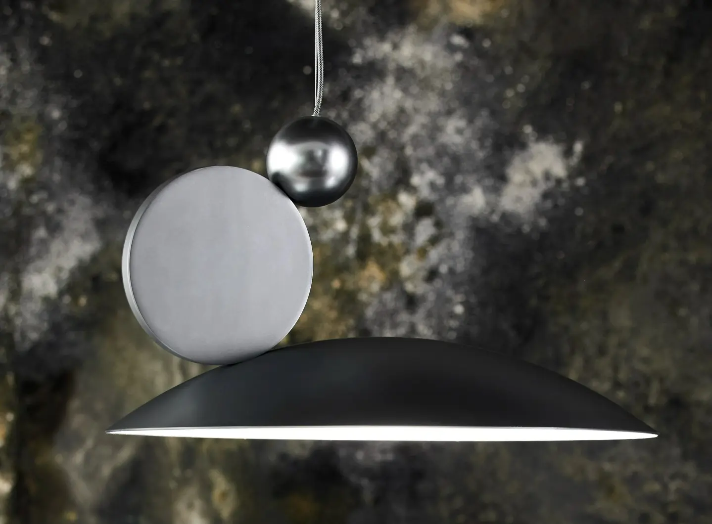 Suspension_lamp_Equilibrium_1001041_matt_chrome_Carpyen_HD.jpg