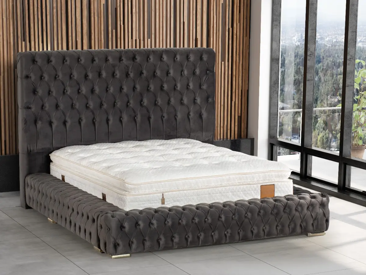 King size bed with seating deals