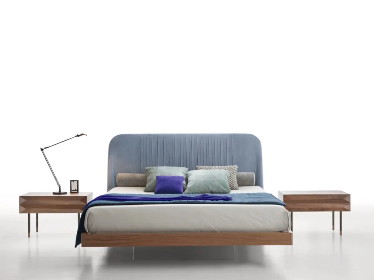 Alba floating bed