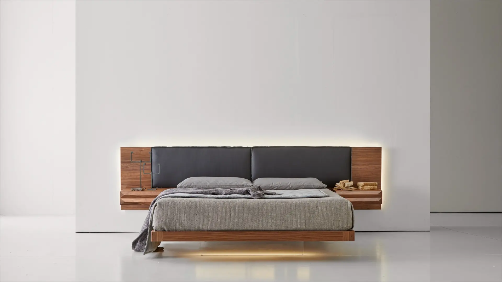 York floating bed
