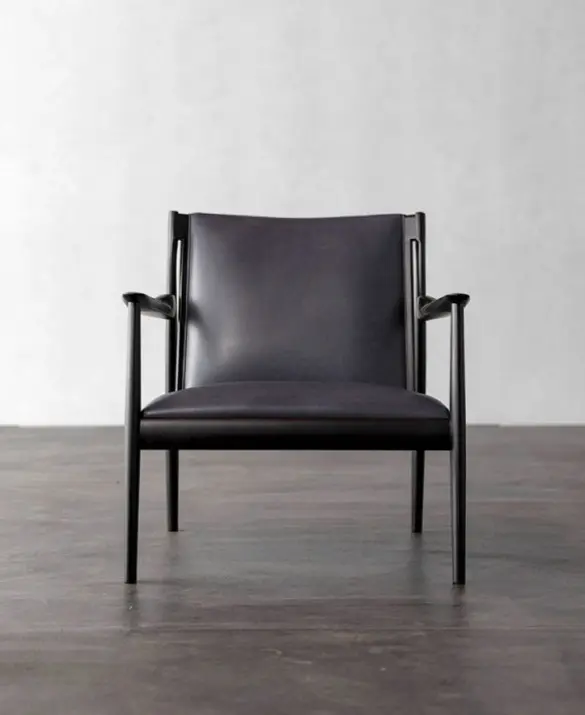 CLAUDE EASY CHAIR