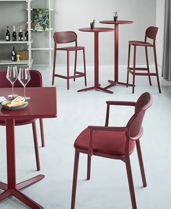 Nuta chairs and stools