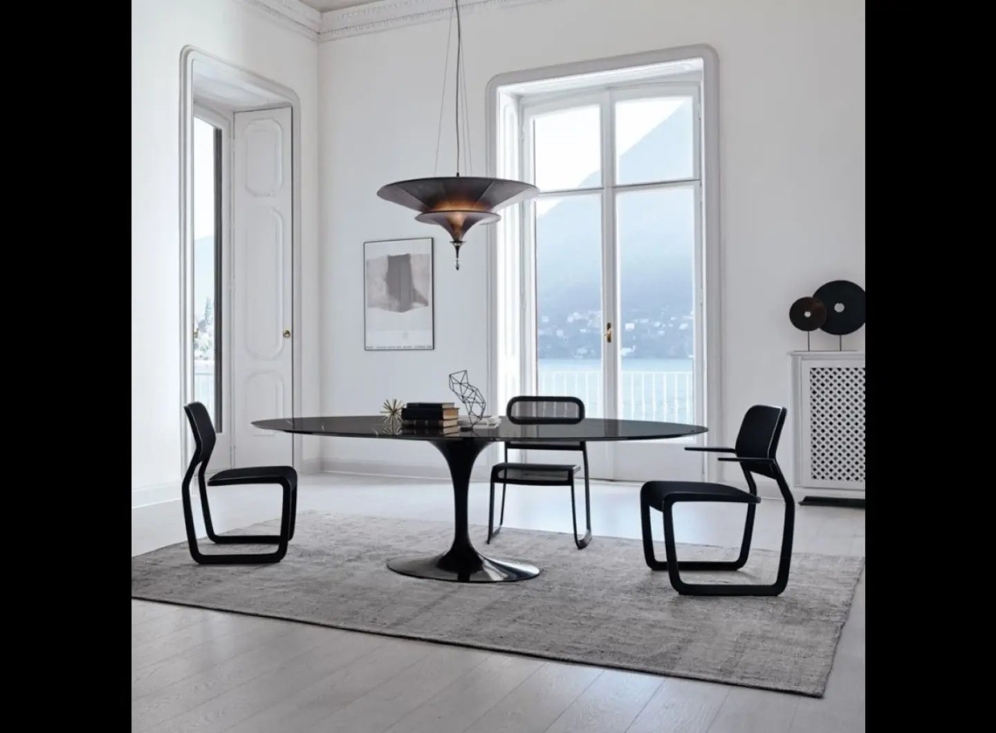 Icaro_2_tiers_black_leaf_Fortuny_chandelier__credits__Photo_Francesco_Cedrone__Vandersandestudio.jpg