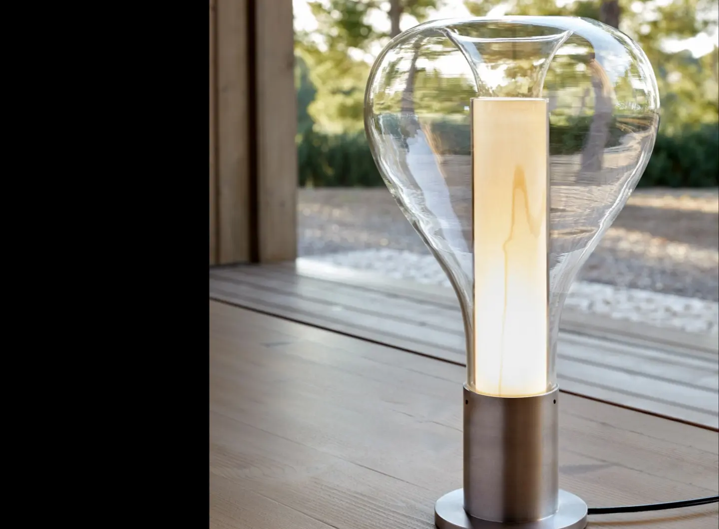 Eris table lamp by Mayice