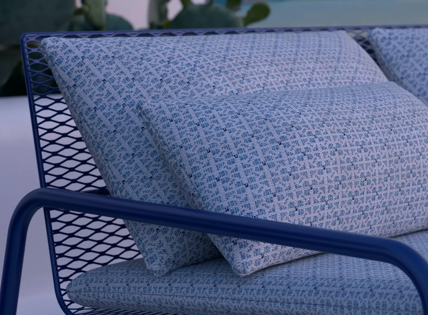 LOLITA_BLU_NAVY_02.jpg