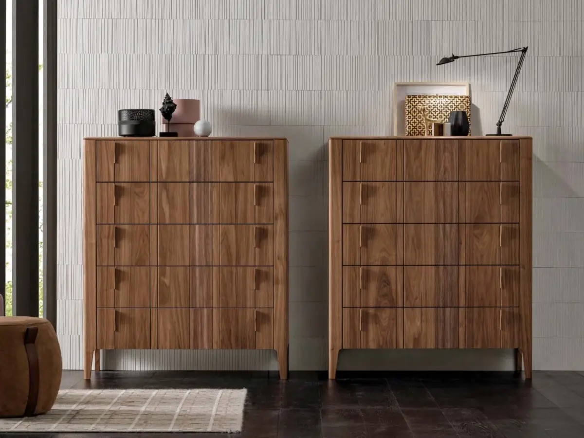 Domino chest of drawers
