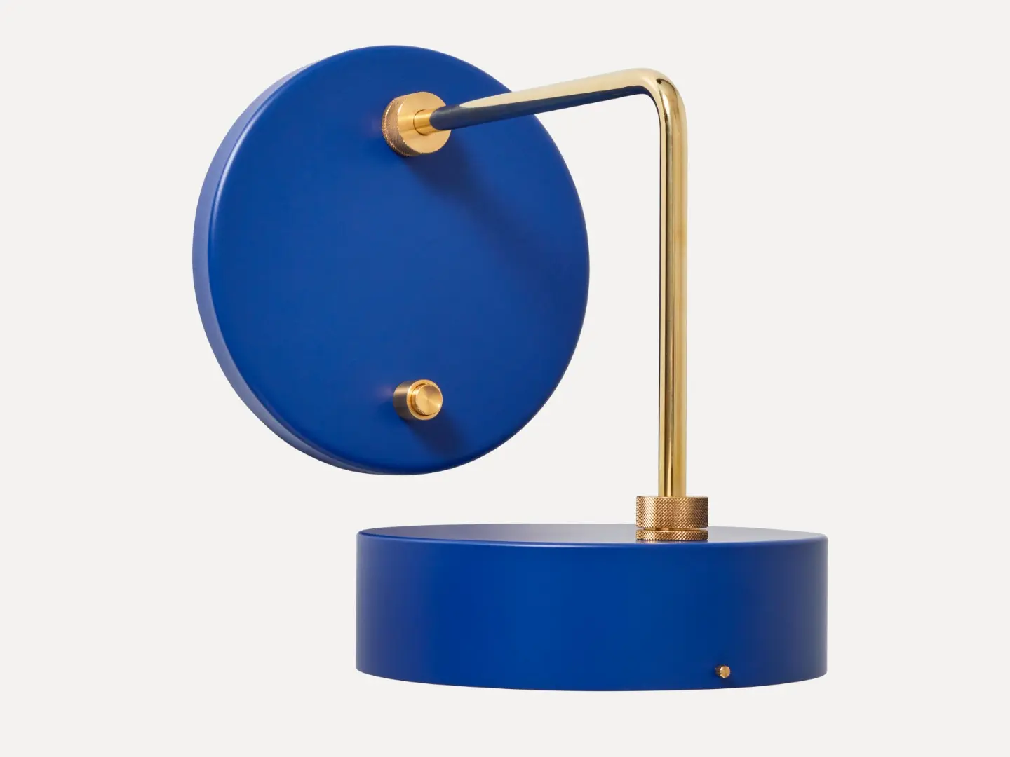 made_by_hand_petite_machine_wall_lamp_royalblue_backgroundtone_0375__1_.jpg