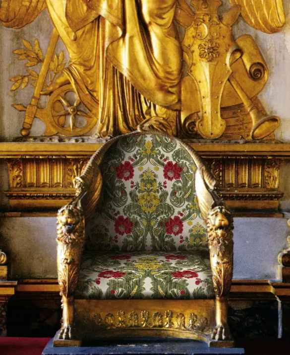 EPOCH_Angelo_Trono.jpg